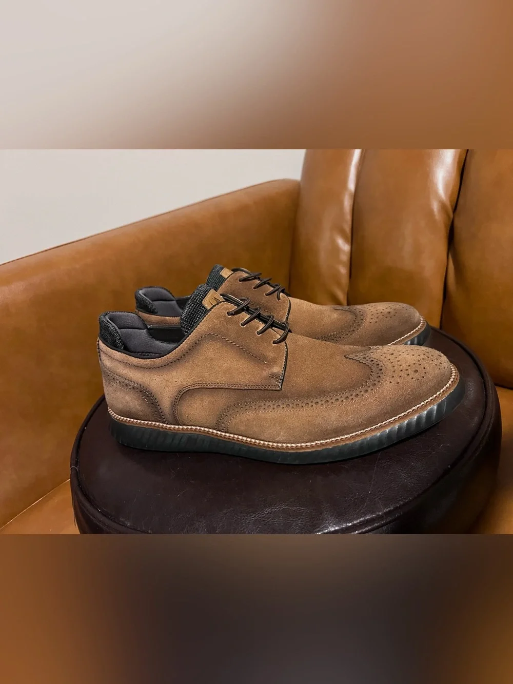 Martin Dingman French Roast Suede Oxford
Wingtip Countryair size 10.5 - Picture 16 of 16